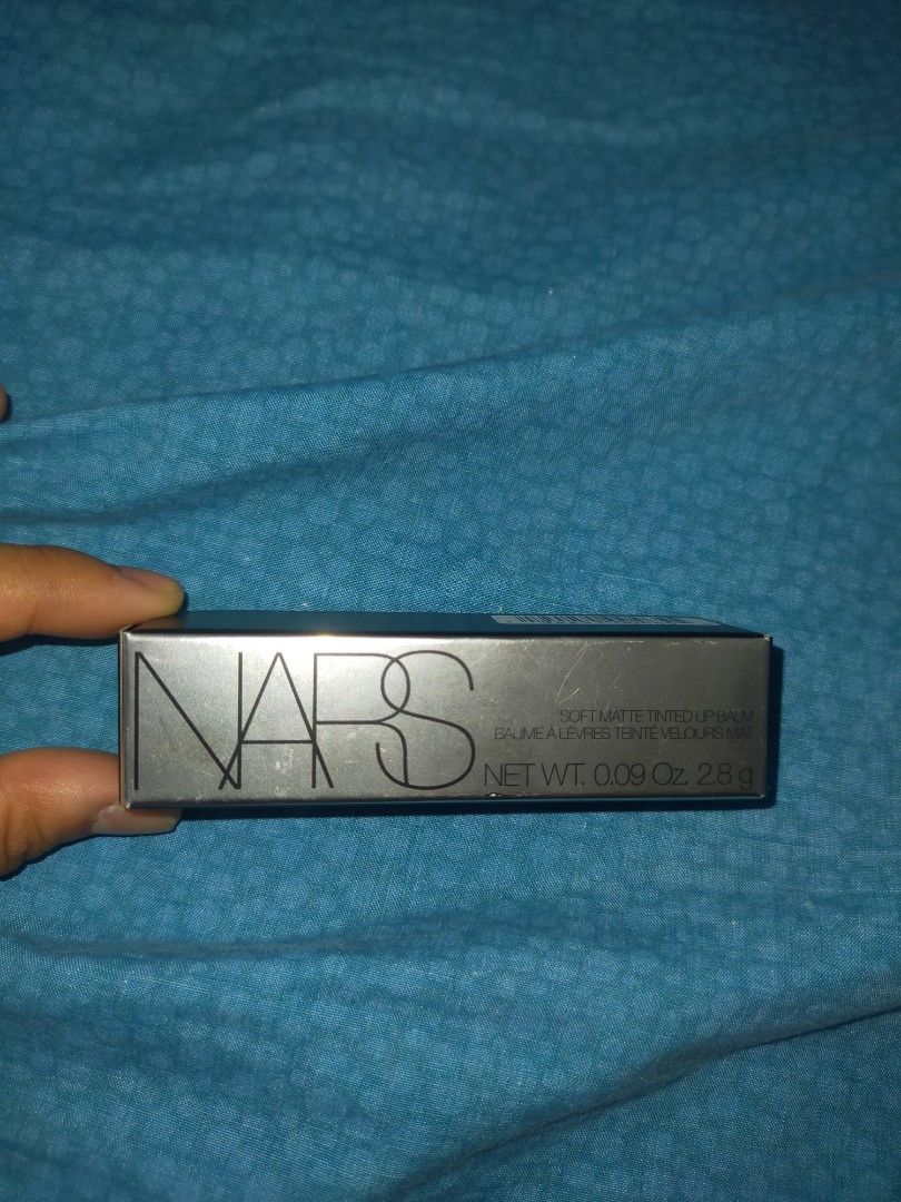 Nars Soft Matte Tinted Lip Balm in Brief Encounter (Category: Makeup) located in Binan City. Submitted by kugouza (Listing ID 1341616631, Image 1). Description: LIMITED EDITION Sheer and matte. Lightweight and layerable. SMOOTH, SOFT FEEL •Sheer, lightweight formula applies smoothly and evenly for a soft matte lip that feels comfortable. •Amino Acid Powder amplifies formula’s silky texture for optimal spreadability. •Olive Oil Wax boosts creamine