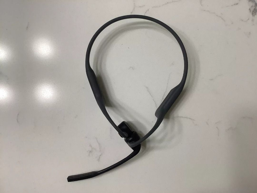 OpenComm AfterShokz Bluetooth Headset - Almost New, Perfect for Work & Play! 🎧 (Category: Headphones & Headsets) located in Cavite. Submitted by smartprodigy.gadgets (Listing ID 1341746645, Image 2). Description: Condition: Almost New! Lightly used, in excellent condition with no defects. Reasons to Get This: Upgrade your communication and music experience with the OpenComm AfterShokz Bluetooth Headset! Perfect for work-from-home professionals, 