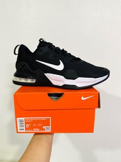 (Category: ) located in . Submitted by mari_kicks (Listing ID 1341738893, Image 1). Description: .
