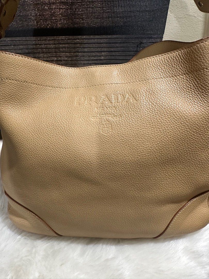 Prada Vitello Daino shoulder bag (Category: Luxury Bags & Wallets) located in Las Pinas. Submitted by celiae (Listing ID 1341674301, Image 2). Description: Prada Shoulder bag.
