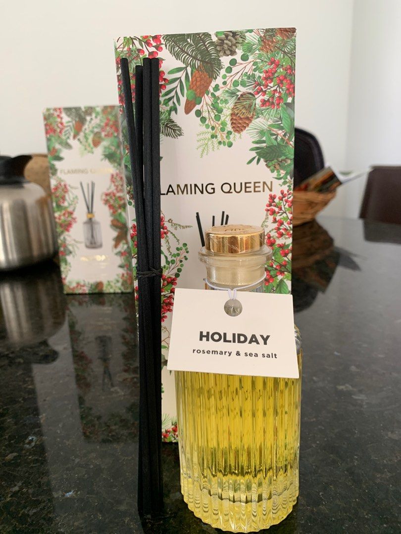 Reed Diffuser (Category: Home Fragrance) located in Singapore. Submitted by pink_lemon (Listing ID 1341605940, Image 3). Description: Brand: Flaming Queen 209ml reed diffuser Scent: Rosemary & Sea Salt Brand new, bottle sealed. Flaming Queen promo is $79 I’m offering $38 Very good buy! Meet up at either Tg Pagar MRT or Bt Batok MRT.