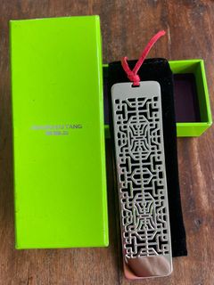 (Category: ) located in . Submitted by preloved_hoarder (Listing ID 1341673342, Image 1). Description: .