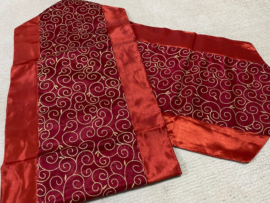 Table Runner (Category: Other Home Decor) located in Kuala Lumpur. Submitted by nad0t (Listing ID 1341738220, Image 3). Description: Price stated is for one(1) piece. Two(2) pieces available. New and unused. .
