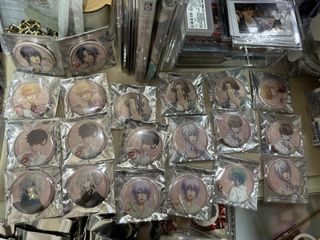 （分類：）位於 。 由 kitcat_makii 提交（商品編號 1341674364，圖片 1）。簡介： 。