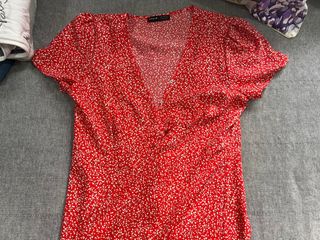 (Category: ) located in . Submitted by preloved_items_foru (Listing ID 1341618443, Image 1). Description: .
