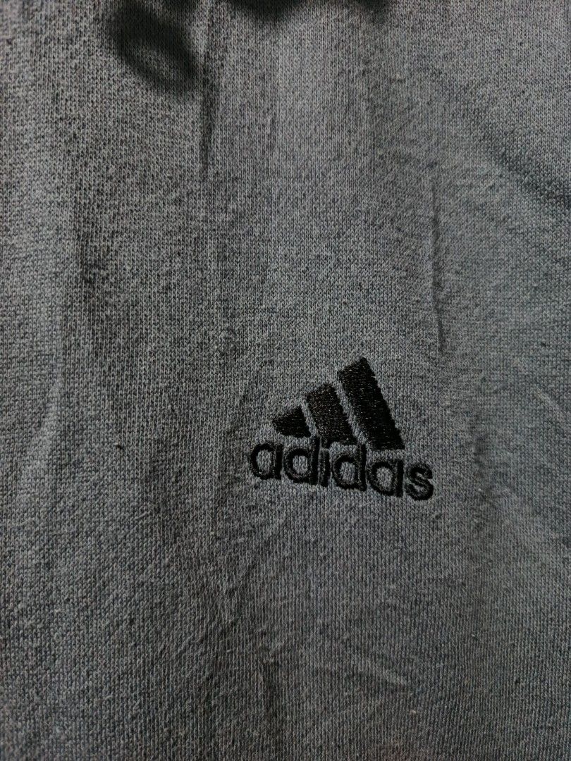 Adidas 3- Stripes Track Jacket (Category: Coats, Jackets and Outerwear) located in Bauan. Submitted by onetwothrift2 (Listing ID 1341832842, Image 3). Description: Adidas 3- Stripes Track Jacket Size: XL Dimes: L31 W26 Color rate: 9/10 Good condition.