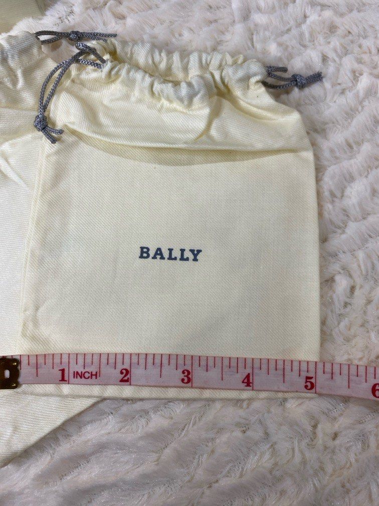 bally box dustbags (Category: Luxury Bags & Wallets) located in Antipolo. Submitted by prelovedcloseta (Listing ID 1341927414, Image 2). Description: bally box with 2 dustbags ung size po nsa post.