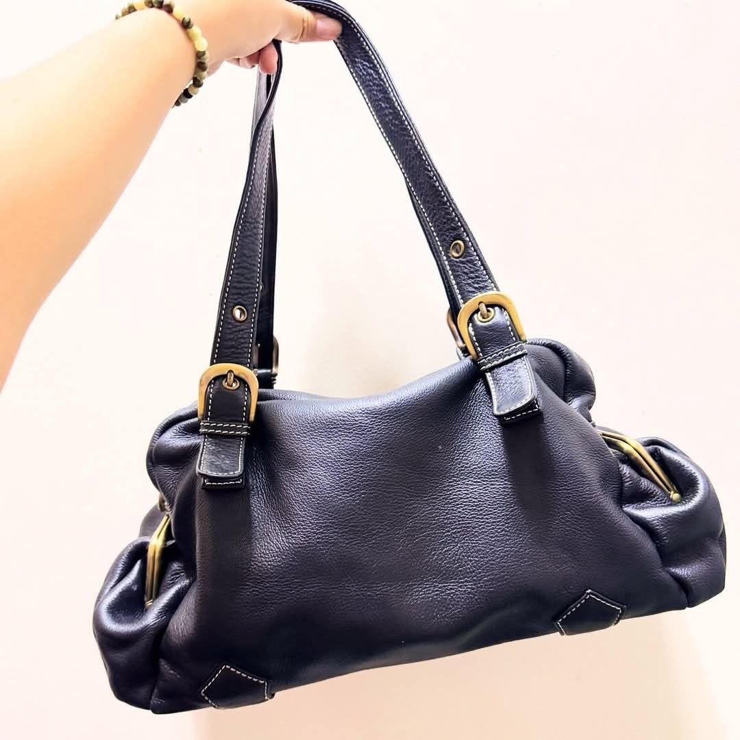 Branded Rare Vintage Retro Shoulder Bag with Kiss lock Side Pockets Multiple Compartments Handbag Soft Leather Bag for Women with Unique Design Women s Fashion Bags Wallets Shoulder Bags on Carousell