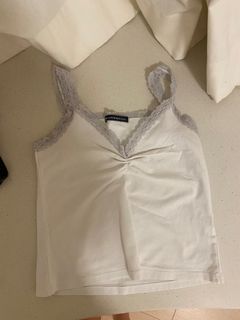 （分類：）位於 。 由 natashapowell 提交（商品編號 1341913823，圖片 1）。簡介： 。