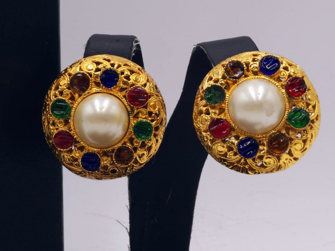 Chanel Vintage 1960s Maison Gripoix Pâte de Verre Pearl Filigree Earrings (Category: Bags & Wallets) located in Melbourne. Submitted by designercollectibles.com.au (Listing ID 1341840951, Image 1). Description: Condition: Very Good. As this is a pre-loved item, there are scratches and tarnish on the hardware and general signs of wear. Please check the condition carefully from these pictures. Since this is a preloved item, there is a possibility t