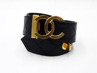 (Category: ) located in . Submitted by designercollectibles.com.au (Listing ID 1341839242, Image 1). Description: .