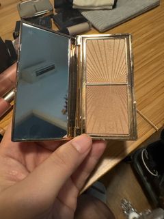 (Category: ) located in . Submitted by kkkketea (Listing ID 1341879049, Image 1). Description: .