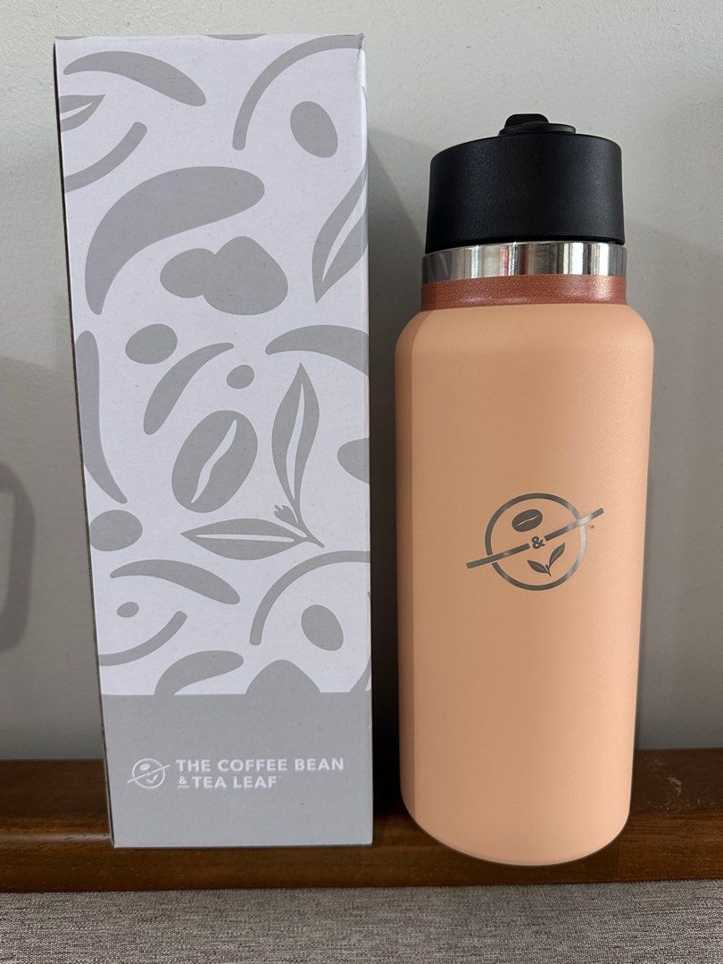 Coffee Bean & Tea leaf Limited Edition Holiday Collection (Category: Water Bottles & Tumblers) located in Manila. Submitted by timothy_28 (Listing ID 1341839045, Image 1). Description: Coffee Bean & Tea Leaf 2024 Holiday Collection - Latte Tumbler w/ Mag safe 1,499 - Cappuccino travelTumbler 1,000 -Macchiato Tumbler 1,299.