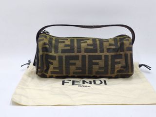 (Category: ) located in . Submitted by designercollectibles.com.au (Listing ID 1341836667, Image 1). Description: .