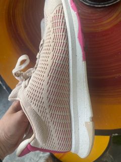 (Category: ) located in . Submitted by urluckygurl (Listing ID 1341871111, Image 1). Description: .