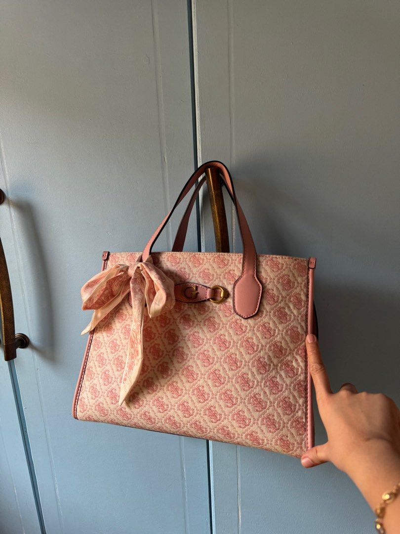 Guess tote bags pink store