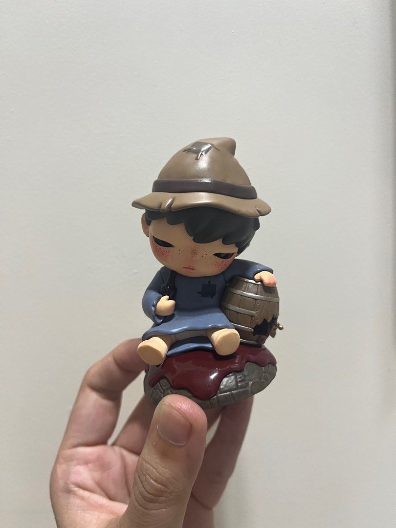 Hirono sale (Category: Designer & Blind Box Toys) located in Valenzuela. Submitted by blessmariex (Listing ID 1341833542, Image 3). Description: Unsealed complete inclusion Lalamove only Valenzuela.