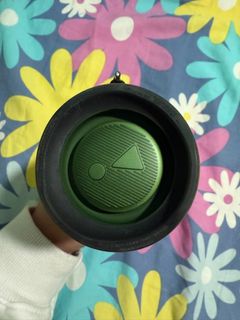 （分類：）位於 。 由 yiu0215 提交（商品編號 1341943199，圖片 1）。簡介： 。