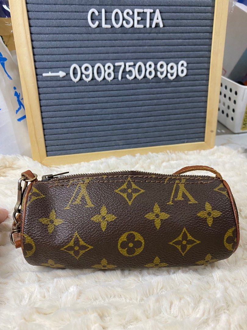 lv pochette authentic (Category: Luxury Bags & Wallets) located in Antipolo. Submitted by prelovedcloseta (Listing ID 1341923235, Image 1). Description: lv pochette vintage preloved with signs of usage cute. can be use as pouch or small handbag eclair zipper flaw: main issue need to replace zipper minor rubs that are tolerable other sellers sell 10k up* .