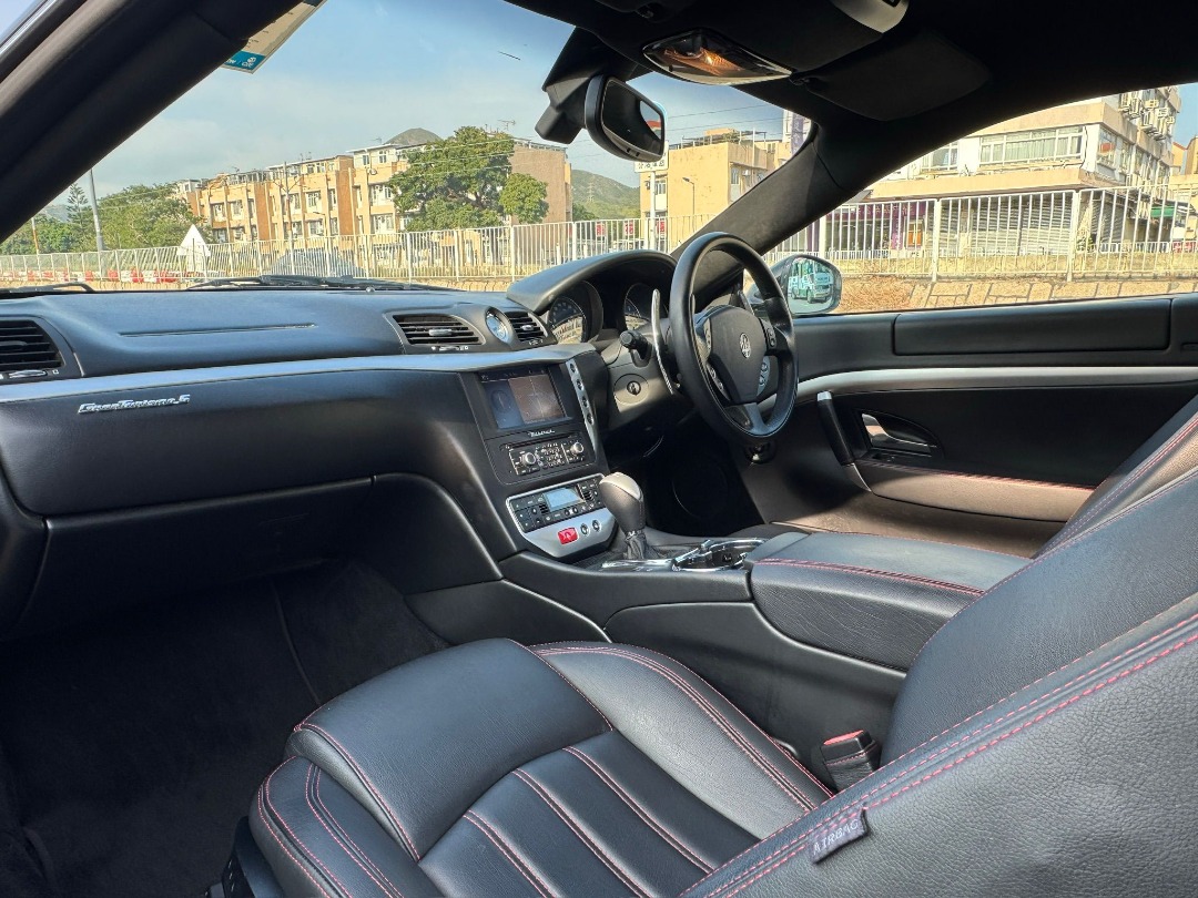 Maserati GranTurismo S Auto62863127209986113