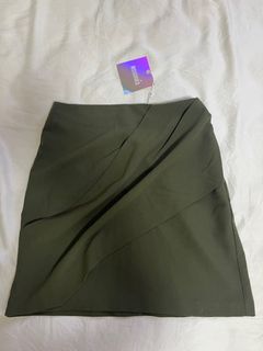 (Category: ) located in . Submitted by clothesandetcetera (Listing ID 1341861633, Image 1). Description: .