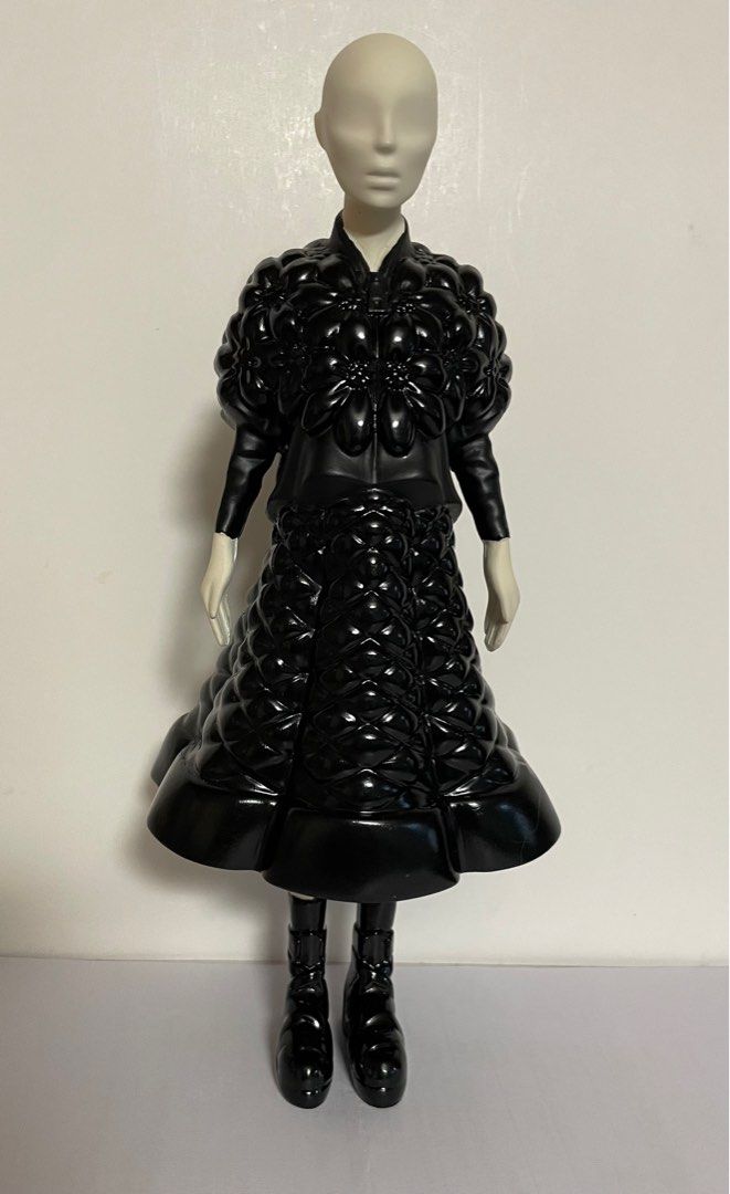 Moncler x Comme des Garcons figure Limited Edition