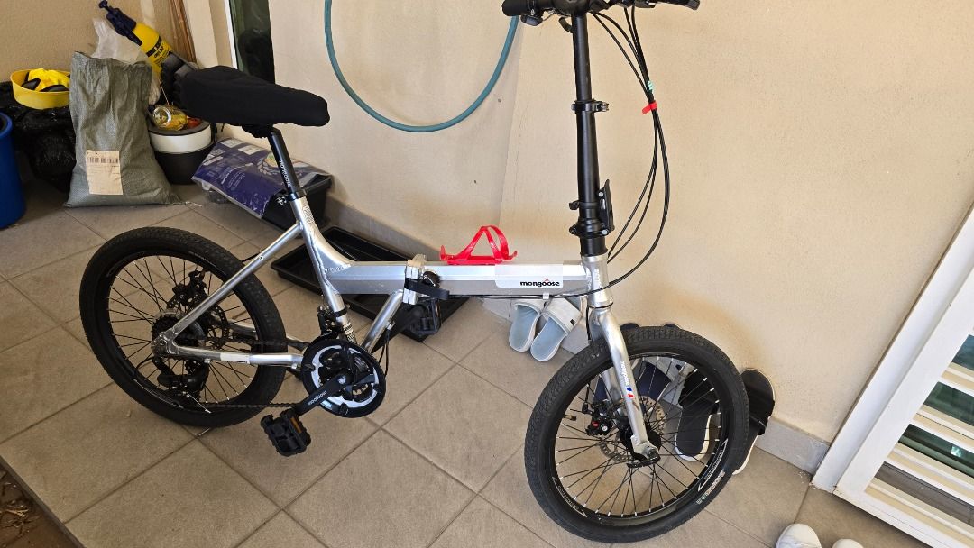 Mongoose Folding Bike 24 Speed