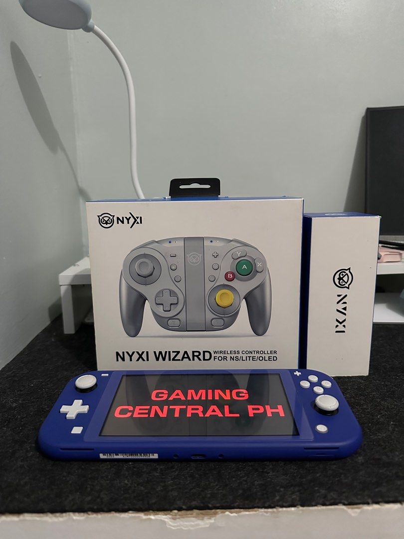 Nyxi Wizard With Extra Accessories (Category: Nintendo) located in Narra. Submitted by gamingcentralph (Listing ID 1341867045, Image 2). Description: Nyxi Wizard With Extra Accessories PRICE: 2,900 Condition: Good as new. I got this from Nyxi directly for my review video on YT. You can check my YT channel if you want. Binalik ko na sa box after the review video. Warranty: 7 days. If magkaissue, isoli nyo lang sa’kin. Wala ng mahabang usap pa. Mee