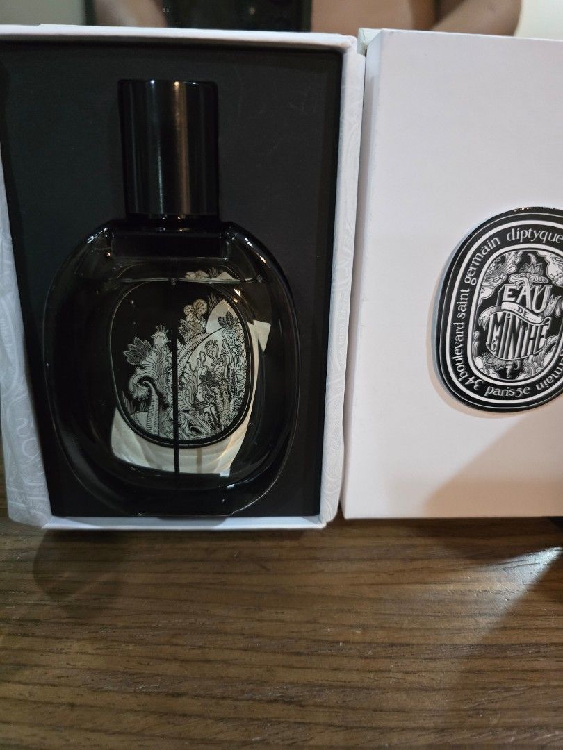 Perfume (Category: Everything Else Others) located in Quezon City. Submitted by jonjonlor (Listing ID 1341781445, Image 3). Description: Selling authentic perfumes Versace, RL, CK and many more. Please feel free to message me for inquiry. 09178804580.