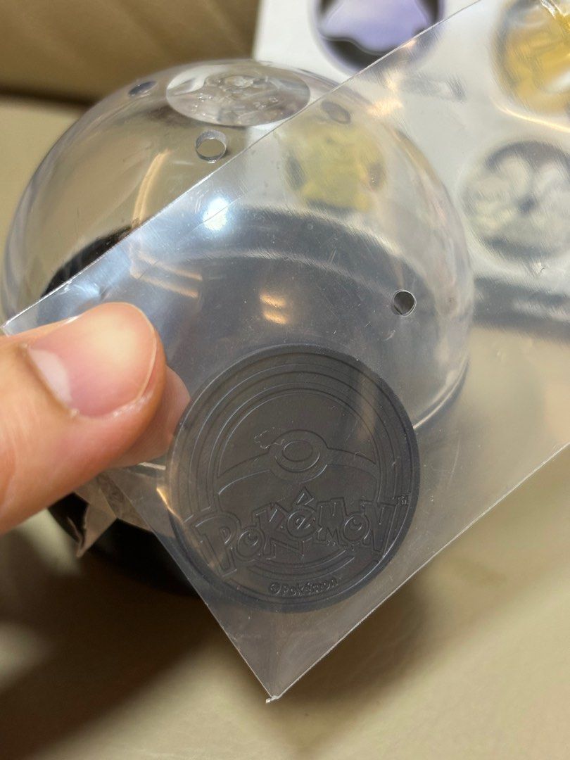 Pokemon 遊戲卡牌擲骰牌硬幣藏飽栗鼠PTCG card Greedent coin, 興趣及遊戲, 玩具& 遊戲類- Carousell