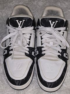 (Category: ) located in . Submitted by preloved01item (Listing ID 1341859210, Image 1). Description: .