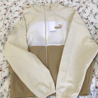 (Category: ) located in . Submitted by shop.byme (Listing ID 1341853699, Image 1). Description: .