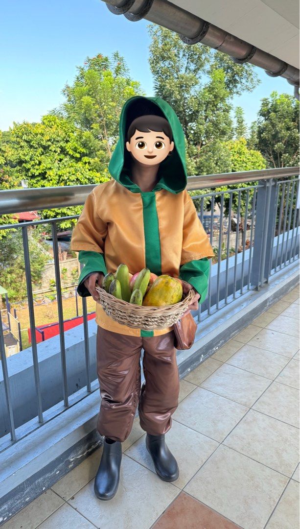 Robinhood Townspeople Medieval Costume (Category: Babies & Kids Fashion) located in Cainta. Submitted by tinmofilanda (Listing ID 1341785005, Image 1). Description: Robinhood Townspeople Costume ₱700 Used once during the book character day Complete inclusions except for the the shoes, the bag, and the fruit basket Gcash or bank transfer for the payment Pickup via Grab or Lalamove Location: Cainta, Rizal.