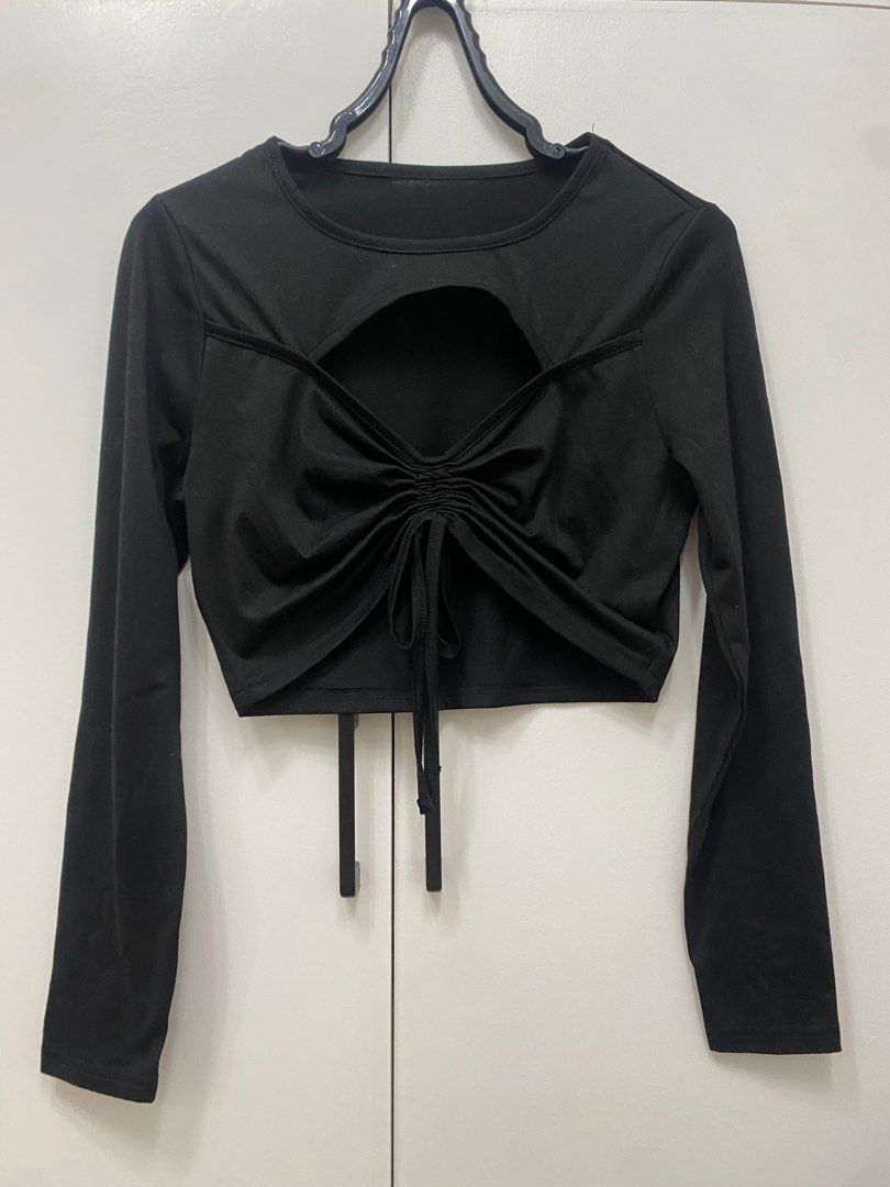 Shein Black Sexy Long Sleeves (Category: Longsleeves) located in Pasuquin. Submitted by ydaimogen (Listing ID 1341891332, Image 1). Description: Fits Small-Medium.