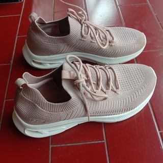 (Kategori: ) berada di . Dikirim oleh darinini (ID iklan 1341832756, Gambar 1). Deskripsi: .