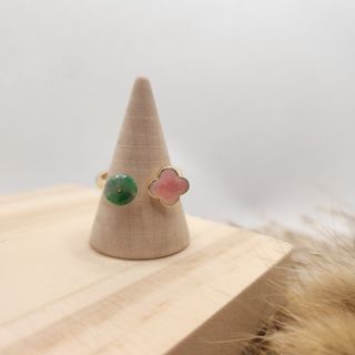 (Category: ) located in . Submitted by timeless.jadeite (Listing ID 1341812861, Image 1). Description: .