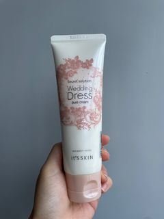 （分類：）位於 。 由 001120 提交（商品編號 1341864637，圖片 1）。簡介： 。