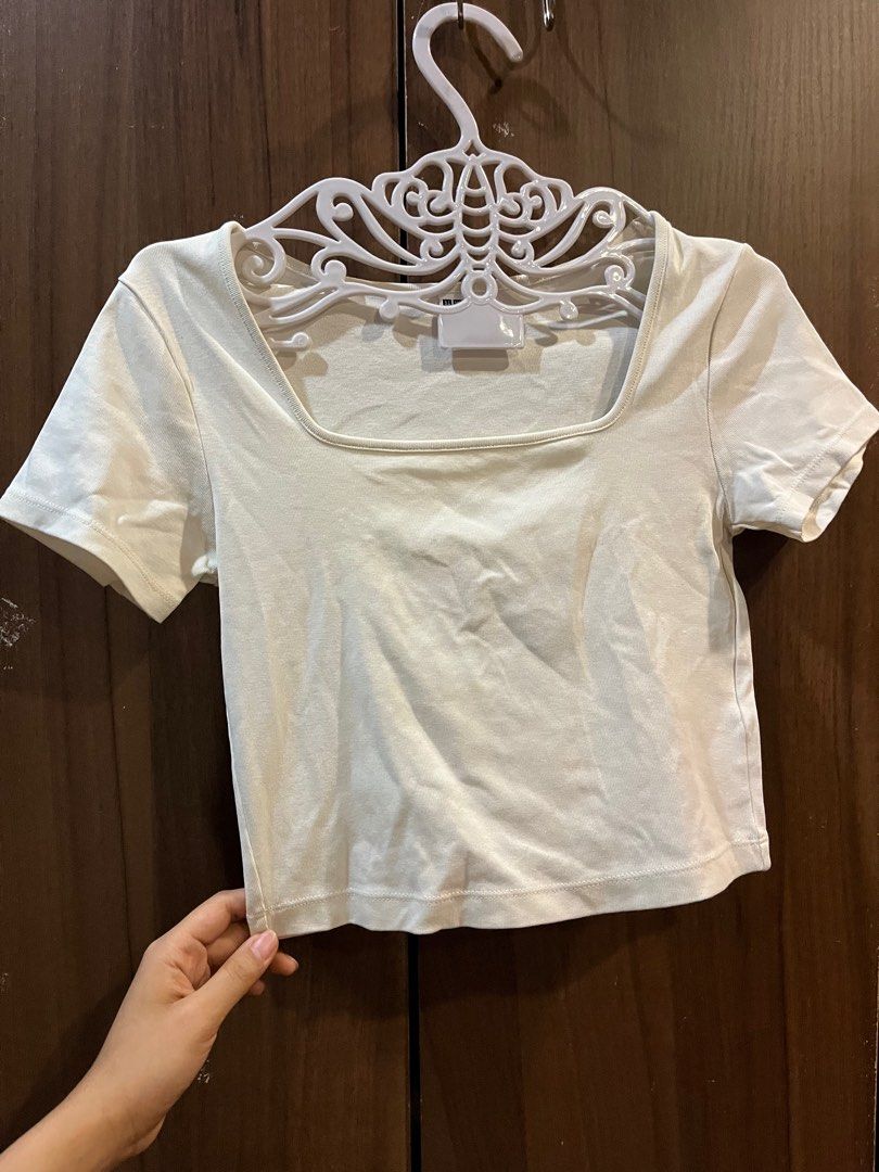 Uniqlo White Square Neck Top (Category: Shirts) located in Manila. Submitted by nglcst (Listing ID 1341843155, Image 1). Description: .