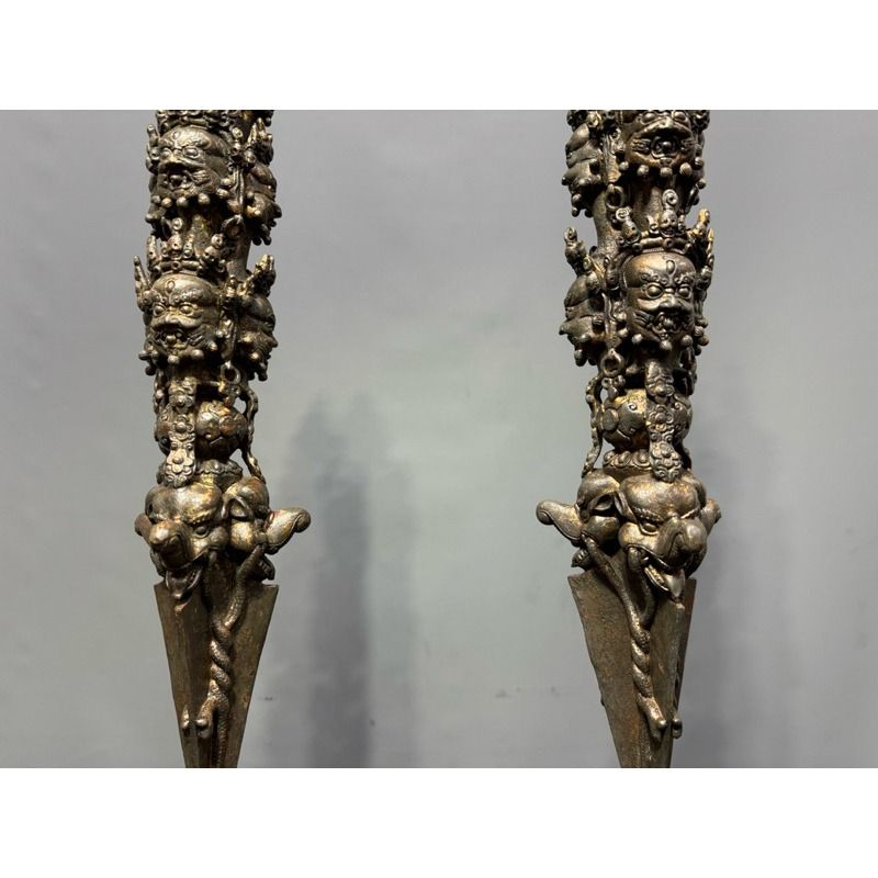 合雅藝品】【普巴金剛杵】早期銑鐵器雕金剛降魔杵降魔辟邪早期 合雅藝品】【普巴金剛杵】早期銑鐵器雕金剛降魔杵降魔辟邪早期