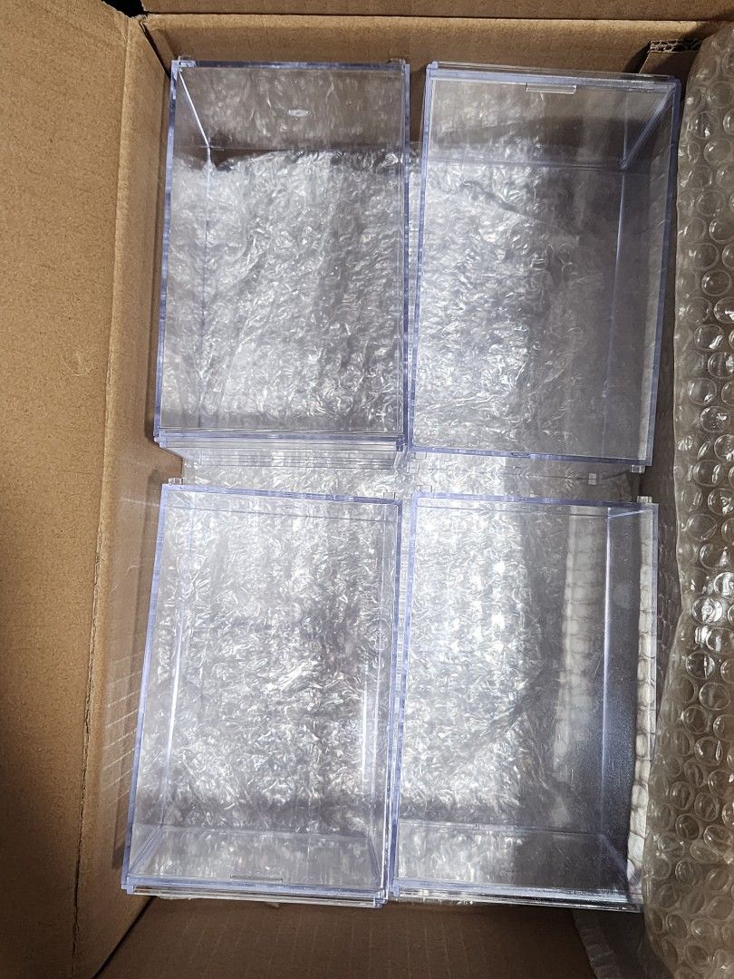 Acrylic Stackable Box (Category: Trading Cards Accessories) located in Singapore. Submitted by kenkenon (Listing ID 1342073342, Image 1). Description: Acrylic Stackable box For Sale!! 12 piece brand new !! Interested Can Pm Me!! $4 Per piece!! 9.5x9.5x14.5cm.
