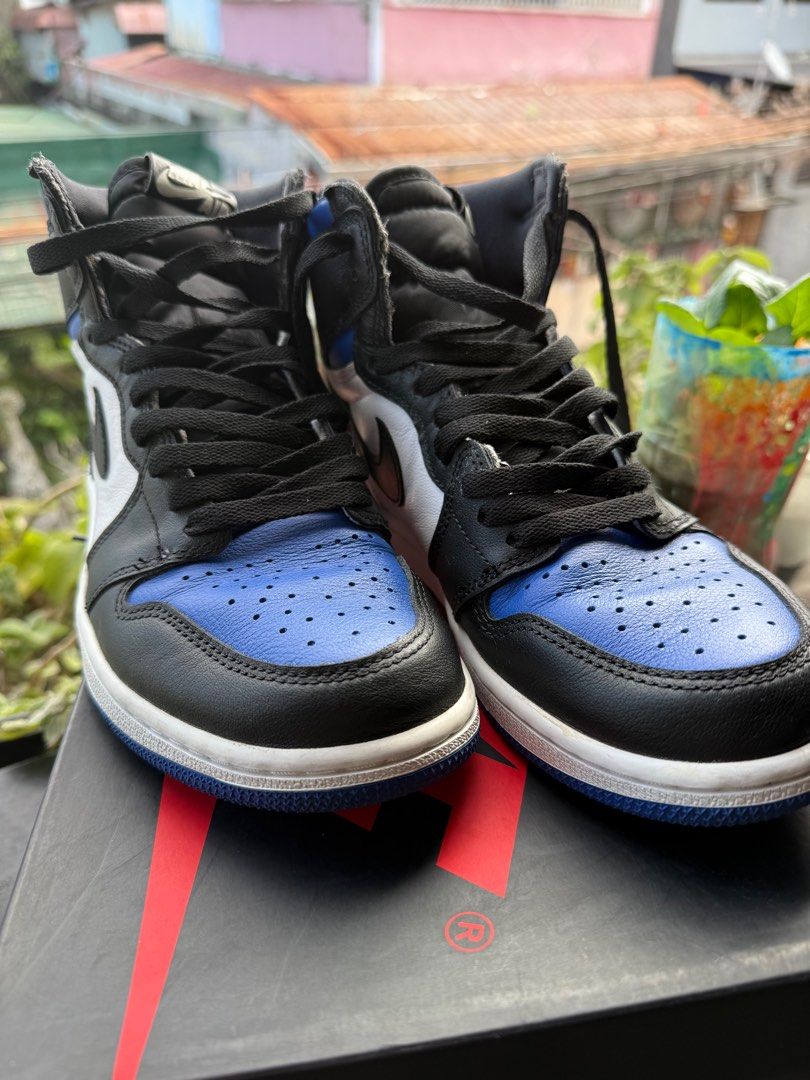 AIR JORDAN 1 RETRO HIGH OG (Category: Sneakers) located in Navotas City. Submitted by dgail (Listing ID 1341966898, Image 1). Description: AIR JORDAN 1 RETRO HIGH OG BLACK/BLUE/WHITE SIZE US 8 Used twice With box and receipt from Titan RFS: decluttering Payment: bank transfer/gcash .