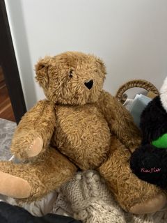 (Category: ) located in . Submitted by jenna.macarons (Listing ID 1342019344, Image 1). Description: .