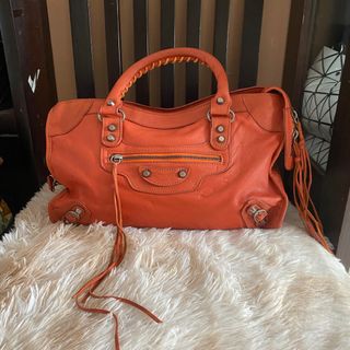 (Kategori: ) berada di . Dikirim oleh prlovedtasya (ID iklan 1342052647, Gambar 1). Deskripsi: .