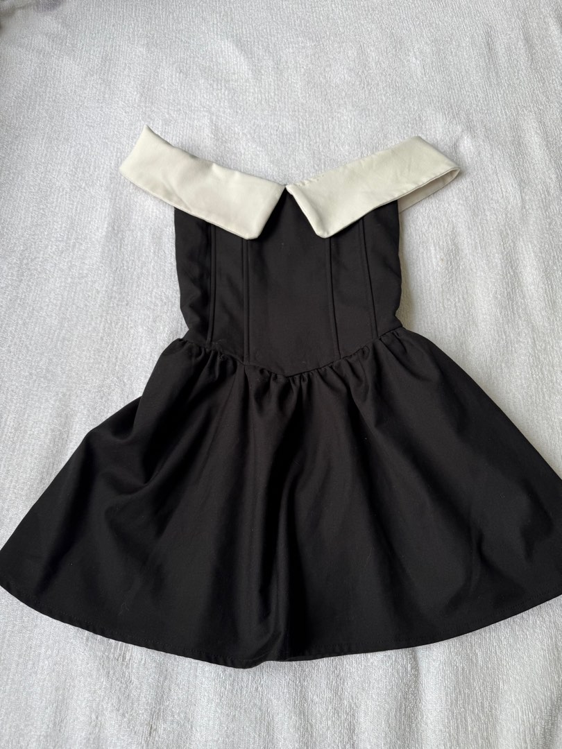 trench dress Women's Full Skirted Phoebe - Black Black Dresses – Oh print story Color:Spot Black