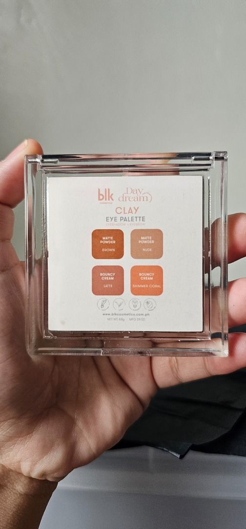 [Brand New] BLK - Eye Shadow Palette (Clay) (Category: Makeup) located in Manila. Submitted by ivym.s (Listing ID 1342051832, Image 3). Description: Brand: BLK Shade: Clay Condition: Brand new (swatched only) Price is slightly negotiable. MOP: BPI, BDO, GCASH Shipping: Lalamove/Grab Express, LBC and J&T only, shouldered by buyer. Location: Pandacan, Manila..