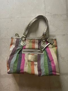 (Kategori: ) berada di . Dikirim oleh neshalorashop (ID iklan 1342083410, Gambar 1). Deskripsi: .