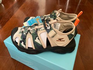 （分類：）位於 。 由 daisytommy 提交（商品編號 1342112521，圖片 1）。簡介： 。