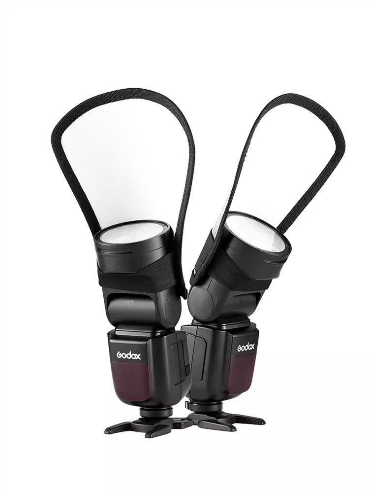 Flash diffuser reflector soft box (Category: Flashes) located in Singapore. Submitted by isaaacccc (Listing ID 1342036536, Image 1). Description: Camera flash speedlight diffuser reflector compatible with the following models: Godox - TT600, TT685, TT685II, V850, V850II, V850III, V860, V860II, V860III, V1 Yongnuo - 560III, 565EX Canon - 580EX, 580EXII Made for flashes to be used with Sony, Nikon, Canon, Fuji, Olympus, Leica and other mirrorless, 
