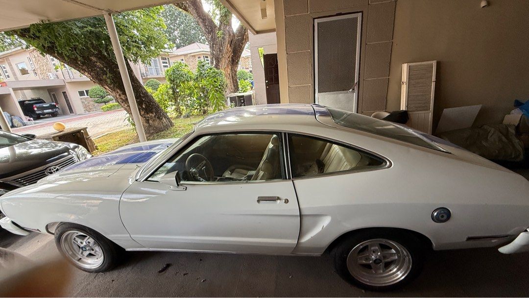 Ford Mustang 2.3 Ecoboost Convertible (A) (Category: Used Cars) located in Manila. Submitted by anniepie2017328 (Listing ID 1291955459, Image 1). Description: Ford Mustang 2, 1976, Automatic, Body hast been restored and painted, V8 Thunderbird Engine installed, many new parts, due to lack of time selling it Project Car – driveable but still needs a few finishing details (mechanic who can do it is available) Ps : PROJECT CAR !! Meaning hindi pa ta