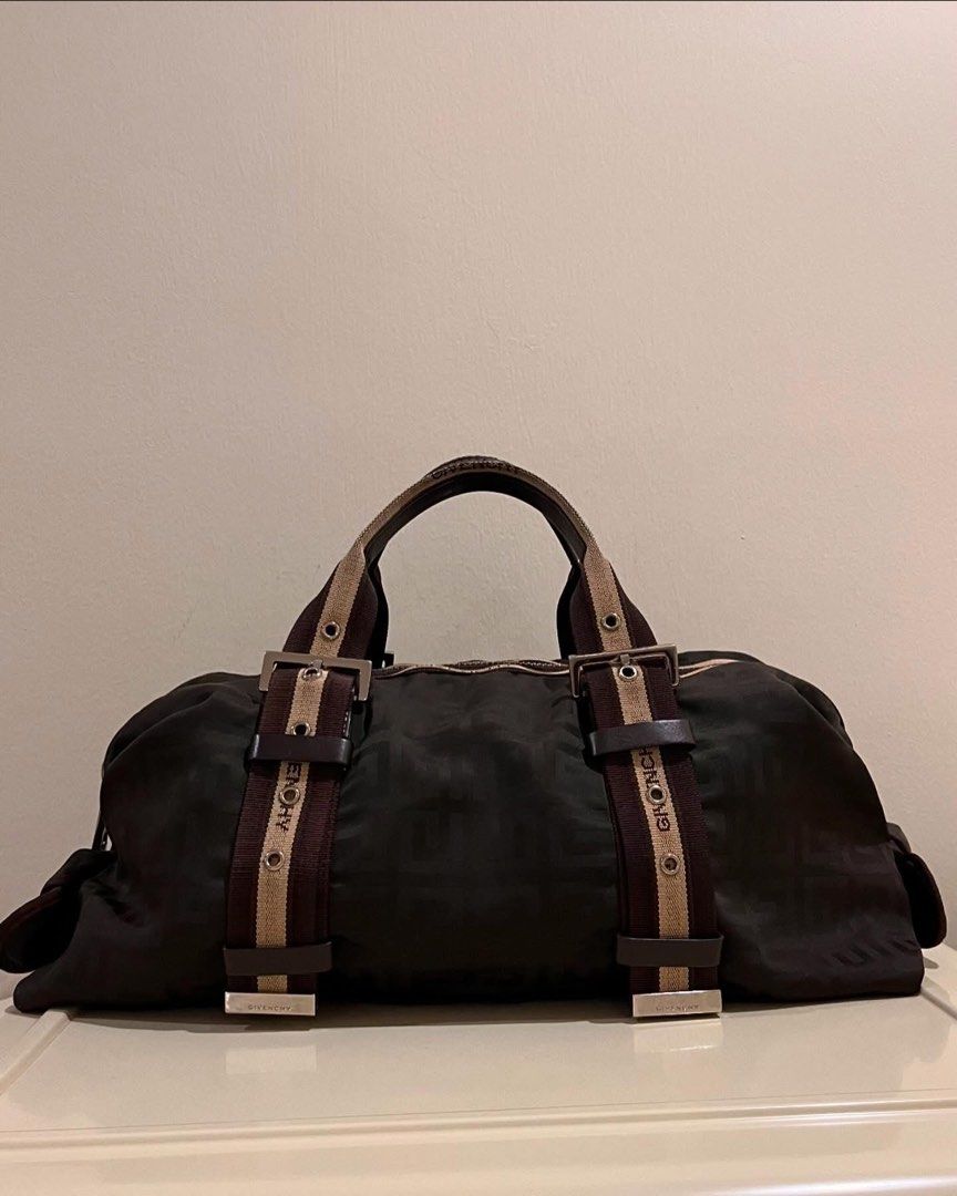 Givenchy nylon ,leather & canvas bow bag (Category: Luxury Bags & Wallets) located in Pasig City. Submitted by sherrine1017 (Listing ID 1342131761, Image 2). Description: Authentic No inclusions, bag only.